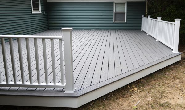 Cost of Composite Decking Installation in Folsom